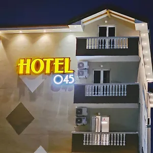 Otel 045