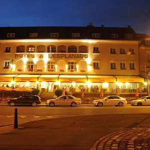 De L' Esplanade Hotel